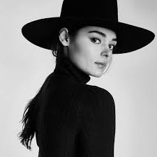 Catherine Krebs's Instagram, Twitter & Facebook