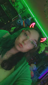 Jealous of Disney Dreamlight Valley dreamsnap posts