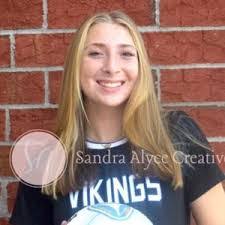 Abby Sampson's Instagram, Twitter & Facebook