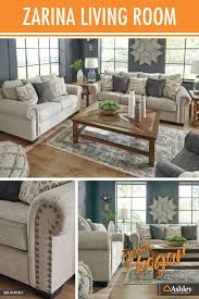 El Juegodesala Zarina Te Permite Hacer Una Declaracion De Alto Estilo A Un Precio Asequible Su Tapiceria With Images Furniture Homestore At Home Store Ashley Furniture