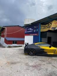 Kadang2 ada bengkel yang semuanya diborongin ke karyawan lagi (yg bukan karyawan tetap). Bengkel Cat Kereta Ikhlas Auto Spray Home Facebook