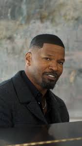 Cameron Diaz and Jamie Foxx musically reminisce about their friendship ❤️  Back in Action premieres January 17.