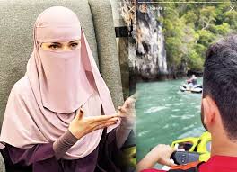 Sayangnya, salah satu foto marion tersebut justru mendapat cibiran dari haters. Video Neelofa Mahu Selesai Isu Dakwaan Langgar Sop Tanpa Tekanan Berikan Saya Ruang Secara Tertutup Dan Profesional Sensasi Mstar