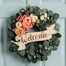 Probably should have just bought a birds nest basket and bought faux hanging plants at hobby lobby. Official Hobby Lobby On Twitter Welcome Spring From Traditional Greenery To Unconventional Hoops We Have Wreath Inspiration To Fit Any Style Https T Co Qgegkvcwfl Hobbylobbyfinds Https T Co Nswmk7zpni