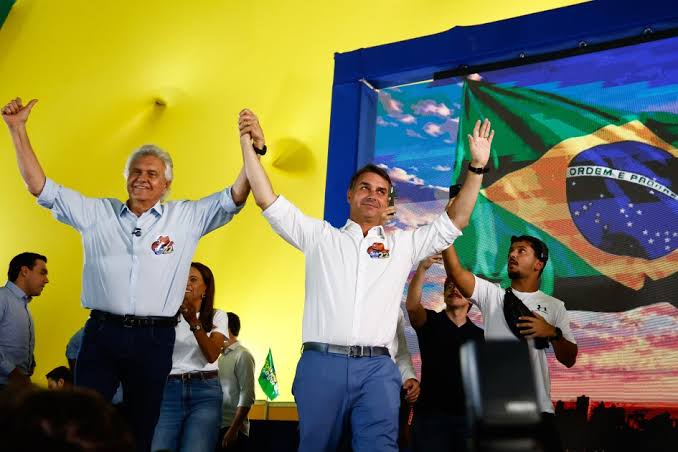 Caiado anuncia apoio a Flávio no 2º turno: 'Devolver Brasil aos brasileiros de bem' | Jovem Pan