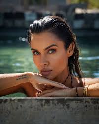 NATALIA SIWIEC/NATALIYAH