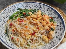 Di indonesia, mie shirataki dapat ditemukan di toko online ataupun minimarket. Resep Seblak Mie Shirataki Ide Olahan Menu Otentik Untuk Yang Sedang Diet Chanelmuslim Com