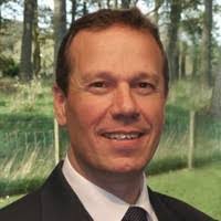 Linda Semple's Instagram, Twitter & Facebook