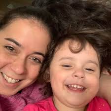 Elizabeth Varney's Instagram, Twitter & Facebook