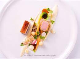 visions gourmandes les chefs s exposent visions gourmandes l art de dresser et presenter une assiette comme un chef de l food garnishes food culinary arts