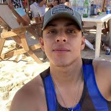 Gracias por mantener a nuestra #DivaDeLaBanda en sus corazones 💖 ¡Seguimos  compartiendo las historias de sus altares y recuerdos de #JenniRivera! 🦋✨  Y tú ¿Cómo recuerdas a #LaGranSeñora? #México #MariposaDeBarrio  #TradicionesMexicanas