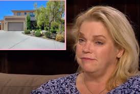 Sister Wives star lists Las Vegas mansion for $5m