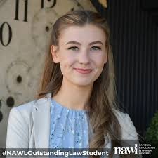 Katie Piper is the proud daughter of UW College of Law graduate Rob Piper.  He credits her and his wife Patti for their support and patience. His red,  white & blue cord