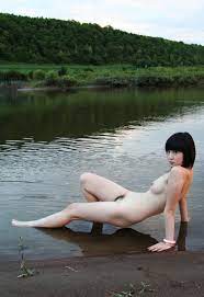 156 ド田舎娘が地元の川で全裸に | 顔バレ！顔出し！野外おっぱい露出！