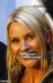 50 Celebrity Live And Silent Auction Benefitting The Victims Of Katrina  Stock Photos, High-Res Pictures, and Images