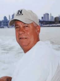 Chris Lupo's Instagram, Twitter & Facebook