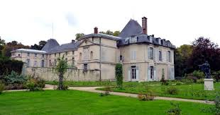 Hip Paris Blog Day Trips From Paris Chateau De Fontainebleau Chateau De Malmaison More Day Trip From Paris Day Trips Chateau