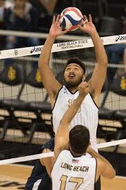 Freshmen TJ DeFalco, Josh Tuaniga have Long Beach State men's volleyball  team in the hunt for MPSF title