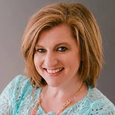 Mandy Chambers's Instagram, Twitter & Facebook