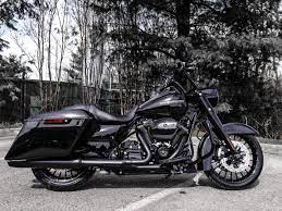 24 New Harley Davidson Motorcycles Moonshine Harley Davidson Harley Davidson Motorcycles Road King Harley Davidson Images Road King Custom