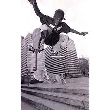 754 Mentions J Aime 10 Commentaires Scienceversuslife Scienceversuslife Sur Instagram Lil Stevie Williams Stevie Williams Skateboard Pictures Photo