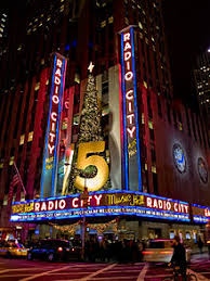 Find all the landmark movie theater locations in the us. Radio City Music Hall Wikipedia