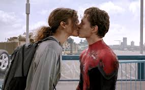 Tomholland_project(@tomholland_project), 🧚🏻‍♀️👼(@emi_fairy), marvelfan.ru(@marvelfan.ru), tomholland_fun(@tomholland_fun), man you're lookin good (@lucindakeys). Zvyozdy Cheloveka Pauka Zendaya I Tom Holland Vstrechayutsya Tnt Music Zdes Tvoya Muzyka