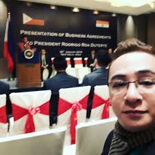 SUNDAY IS FAMILY DAY: '1+3' TRAIN RIDE PASS LAUNCHED Pres. Bongbong Marcos  launched the "Pamilya Pass 1+3" promo, allowing one paying commuter to  bring up to three family members for free on