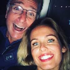 L'accusa, questa volta, è per la 'lettera' che ha scritto a babbo natale. Paolo Bonolis Foto Moglie Eta Vita Privata Figli