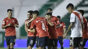 River Perdio 2 0 Con Independiente Y Quedo Afuera De La Final De La Copa Diego Maradona Internacional El Bocon