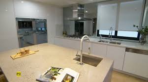 alisa & lysandra kitchen 1 the block 2018