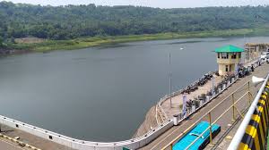 B.danau vulkanik adalah danau bekas laetusan gunung api menyebabkan cekungan. Debit Permukaan Air Waduk Cirata Masih Normal