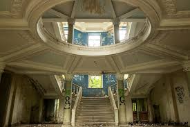 They're also full of history, and thanks to the hard work done by the team at abandoned oklahoma, we're able to see these places before it's too late. Solo Female Guide To Exploring Abandoned Places Not Only For Women