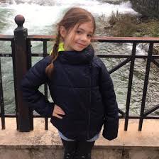 1 111 Begenme 30 Yorum Instagram Da Beren Gencalp Berengencalp Dogayi Ve Hayvanlari Cok Seviyorum In 2020 Classic Ivory Dress Outfits For Teens Fashion