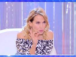 Chiude pomeriggio cinque (photo gettyimages). Barbara D Urso Ripetuta Gaffe A Pomeriggio 5 Poi Fuga Ogni Dubbio