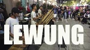Musisi jalanan jogjagroup musik angklung jogja yang satu ini bernama calung funk. Chords For Lewung Calung Funk Malioboro Yogya Musiknya Makin Mantap