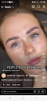 Hi girls, I'm the founder of InStudio, a beauty studio specializing in  brows and lashes. I offer brow design & tint, lash lifting, and extensions,  always with safe products and professional techniques.