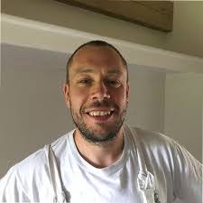 Ian Crump's Instagram, Twitter & Facebook