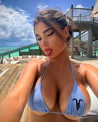 Bigtiddieanime - 31 горячее фото