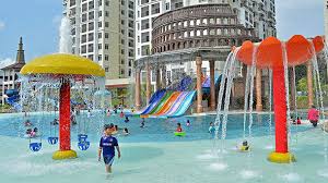 Keistimewaan pantai ini adalah memiliki padang pasir yang berada agak jauh dari pantai. 85 Tempat Menarik Di Melaka Terbaru 2021 Panduan Negeri Bersejarah