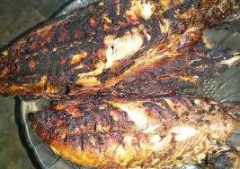 Hidangan ikan yang dibakar, muncul secara universal di berbagai belahan dunia. Resep Ikan Tongkol Bakar Sederhana Oleh Ummi Abdillah Darto Cookpad