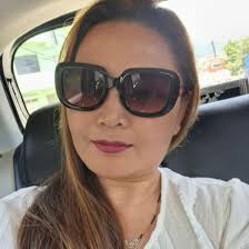 Can the snake plant live like this? Meaning in the glass pot without  draining holes