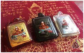 ล อคเก ตจ นดามณ มนต แบบพ เศษฉากดำ ฝ งตะกร ด โอม