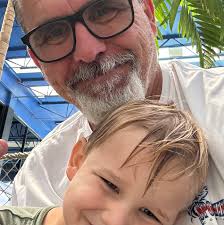 🚨❤️ Our thoughts are with Dean Henderson and his family as he lost his  Dad. Stay strong @deanhenderson