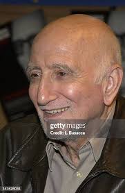 15 Ungrateful Heart Stock Photos, High-Res Pictures, and Images