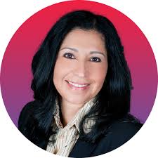 Melissa Castillo's Instagram, Twitter & Facebook