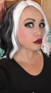 Hello I am a professional makeup artist and esthetician in Pasco County! 19  years of experience in the beauty/salon industry also working for Elizabeth  Arden and Lancôme . I do weddings,boudoir photography