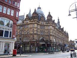 In 2001 leeds' main urban subdivision had a population of 443,247, while in 2011 the city of leeds had an estimated population of 750,700 making it the third largest city in the united kingdom. Leeds United Kingdom Leeds City Leeds England Leeds Market