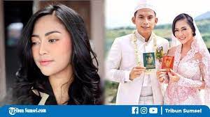 Padahal, rachel vennya ngaku pernah jualan kitkat, loh! Dituding Punya Pil Jadi Penyebab Perceraian Dengan Okin Ini Jawaban Rachel Vennya Tribun Sumsel