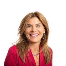 Lisa Heimbach's Instagram, Twitter & Facebook